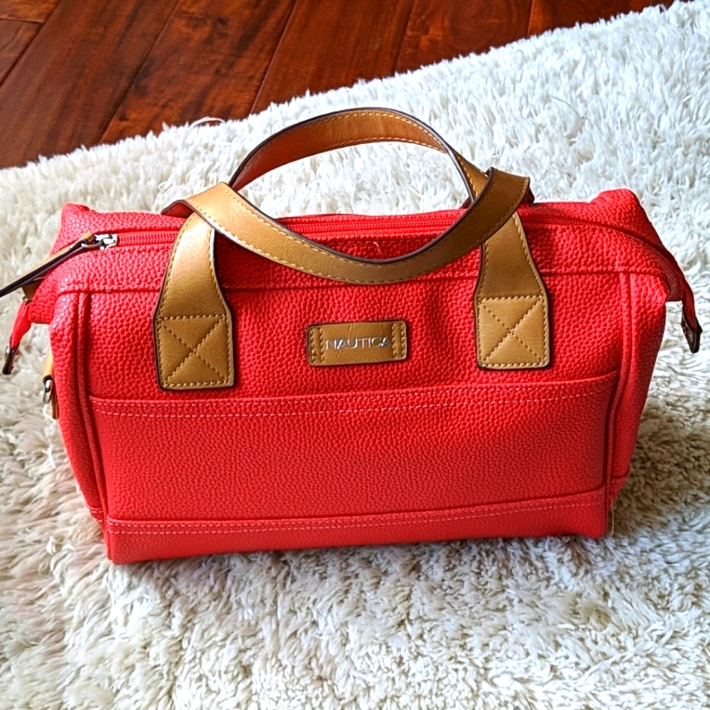Nautica tote